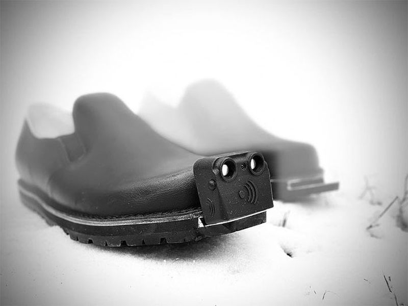 Công ty Tec-Innovation mới đây đã cho ra mắt đôi giày thông minh